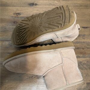 UGG Cream Shearling Lined Boots